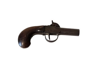 FRANCE
Pistolet à coffre à percusion à canon...