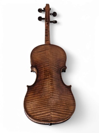 JEROME THIBOUVILLE -LAMY CIE
Luthiers à Paris...