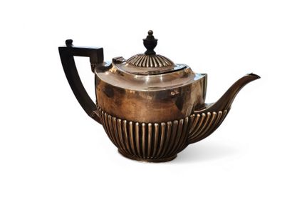 Théière et son pot à lait | Angleterre, époque...