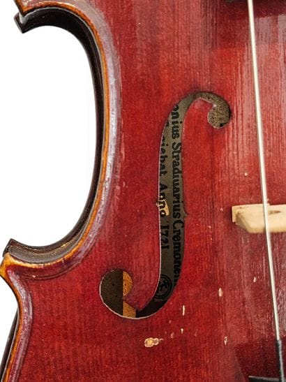 MIRECOURT
Violon d'étude 1930 taille 3/4...
