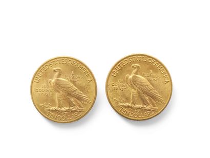 DEUX PIECES de dix dollars de 1932, tête...