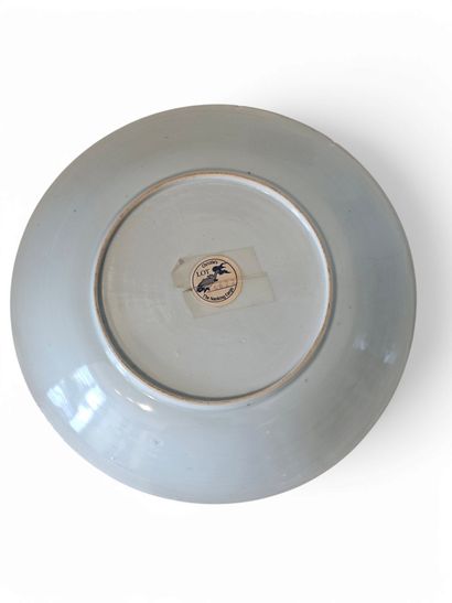 THE NANKING cargo 
Assiette en porcelaine...