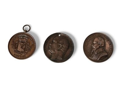 REUNION DE SIX MEDAILLES CIVILES en bronze...