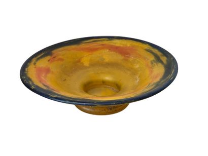 MULLER FRERES
Coupe circulaire sur piédouche...