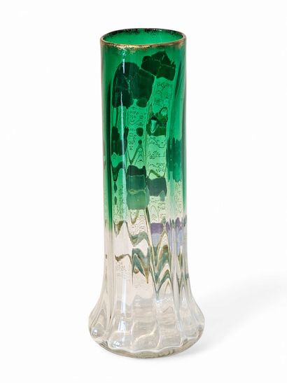 TRAVAIL XIXème siècle
Vase soliflore en verre...