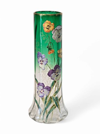 TRAVAIL XIXème siècle
Vase soliflore en verre...