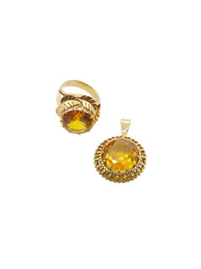 PENDENTIF en or jaune 750° ornée d'une citrine...