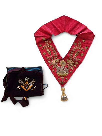 Sautoir et bijou de Chevalier maçonnique...