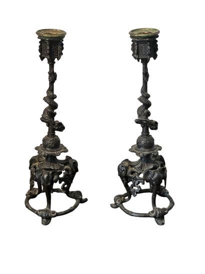 Paire de flambeaux tripodes | Indochine,...