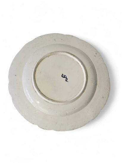 CHANTILLY
Assiette en porcelaine tendre à...