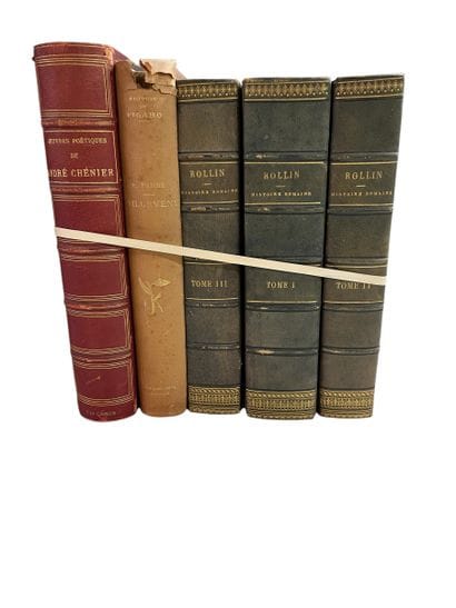 Rollin Histoire romaine, 3 volumes
On y joint...