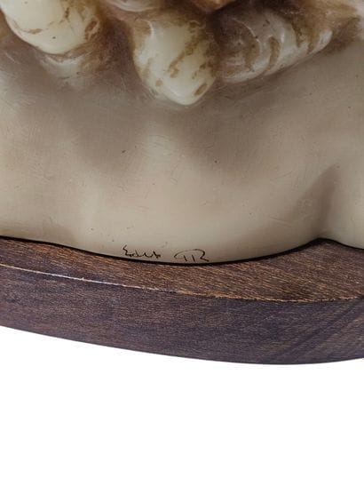 Early 20th century work
Bust of a young girl...