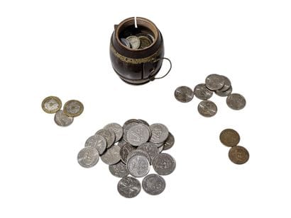 SET OF CURRENCIES AND BANKNOTES from various...