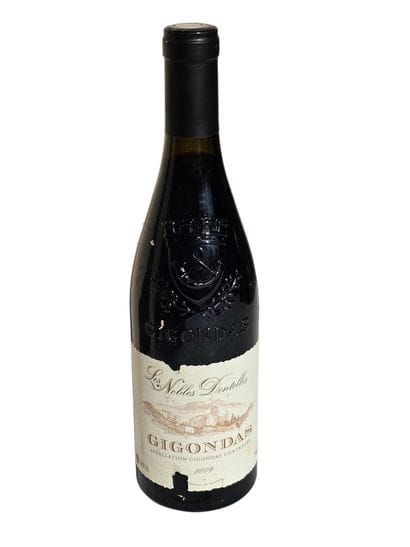 Les Nobles Dentelles, Gigondas 2009
Une bouteille...