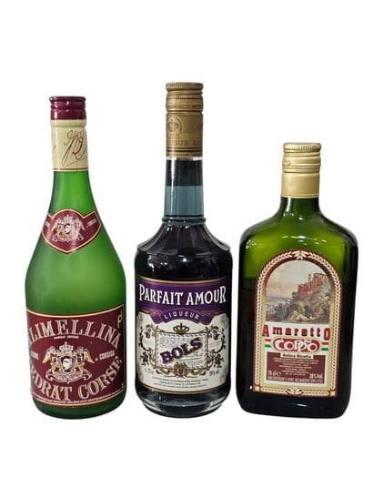 Bols Parfait Amour 
Une bouteille de liqueur...