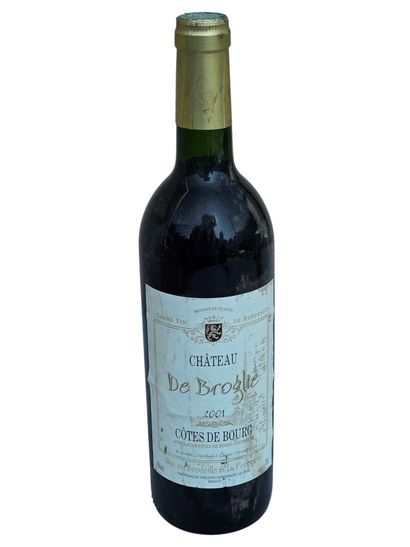 Cotes de Bourg, Château de Broglie 2001
Une...