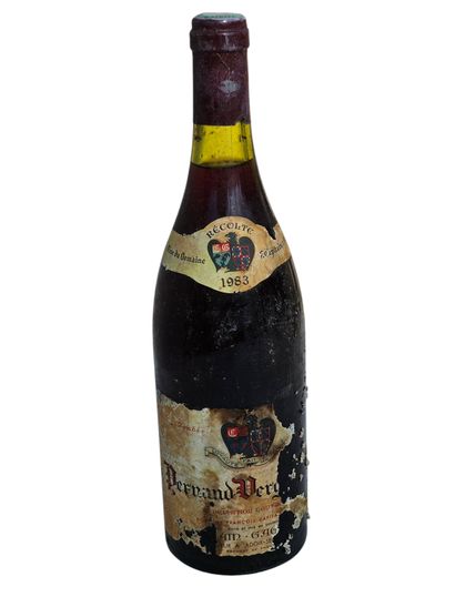 Pernand Vergelesses 1983
Une bouteille de...