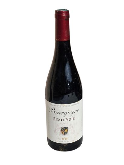 Burgundy, Pinot Noir 2018
A bottle of red...