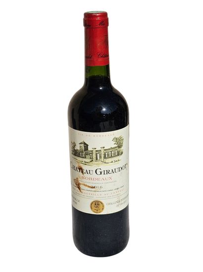 Bordeaux, Château Giraudot 2016
Une bouteille...