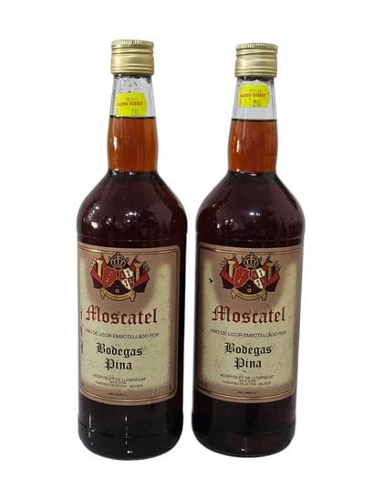 Bodegas Pina, Moscatel 
Deux bouteilles de...
