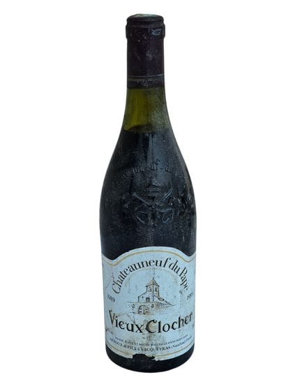 Chateauneuf du Pape, Vieux Clocher 1989
Une...