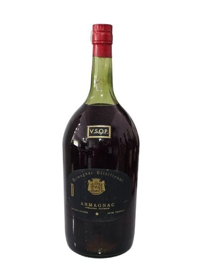 Gailhou Durdos
Une bouteille d'Armagnac 250cl
Niveau...