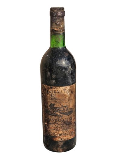 Château Tayac, Margaux 1977
Une bouteille...