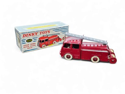 DINKY TOYS 1958 ref.32-E
Echelle :1/43
Berliet...