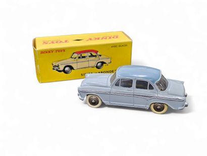 DINKY TOYS 1961 ref.549
Echelle 1/43
Borgwald...