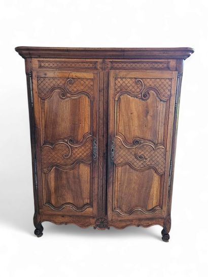 19th century WORK
Carved oak armoire decorated...