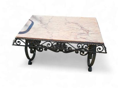 TRAVAIL Français 1950
Table basse rectangulaire...