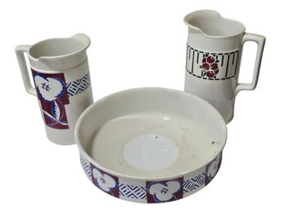 Sarreguemines
Nécessaire de toilette en porcelaine...