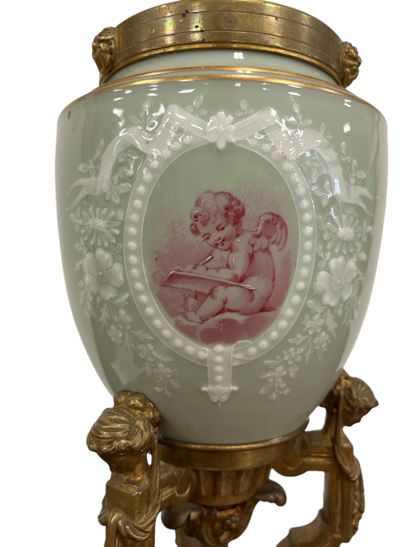 FRENCH WORK XIXth century
Oil lamp base,...