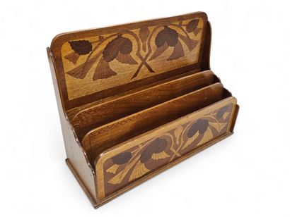Porte courier en bois et marqueterie à decorde...