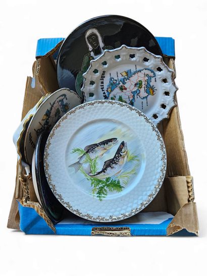 LIMOGES 
Partie de service à poisson comprenant:
Douze...