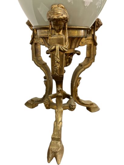 FRENCH WORK XIXth century
Oil lamp base,...