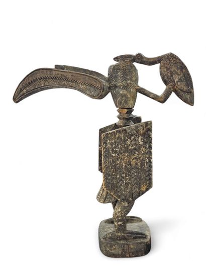 TRAVAIL AFRICAIN
Grande statue en bois representant...