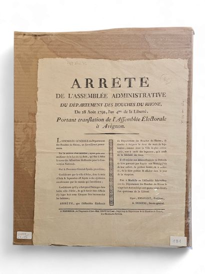 Ensemble de dix decrets,arretés,jugements...