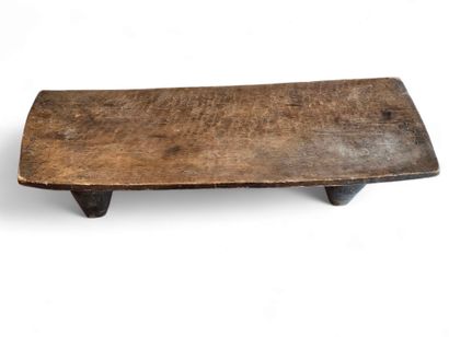 SENOUFOU N KONGO
Table basse en bois sculpté...