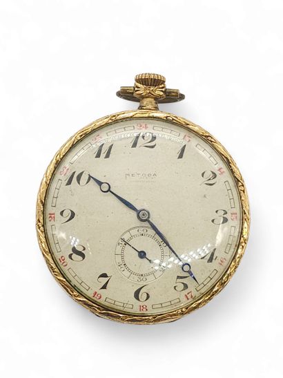 METODA
Gilt metal gousset watch, cream background...