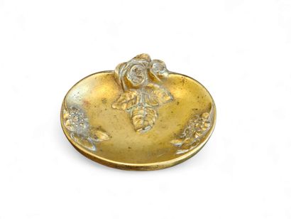 A VILLIEN (20th century)
Rose-decorated bronze...