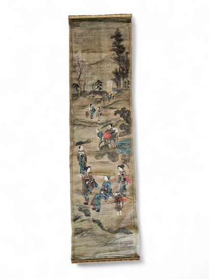 JAPAN TAISHO PERIOD
Three large silk doors,...