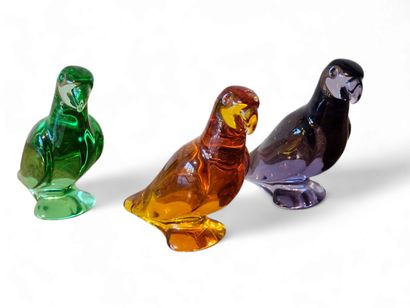 BACCARAT 
Ensemble de trois perroquets en...