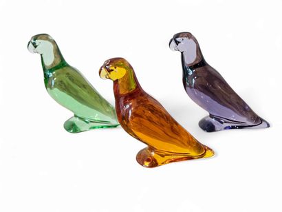 BACCARAT 
Ensemble de trois perroquets en...