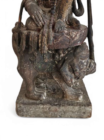CHINA - 20th century
Carved wooden statue...