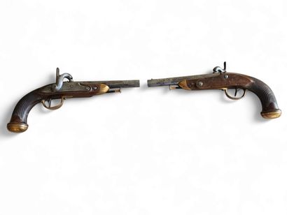MANUFACTURE ROYALE DE MAUBEUGE 
Pair of model...