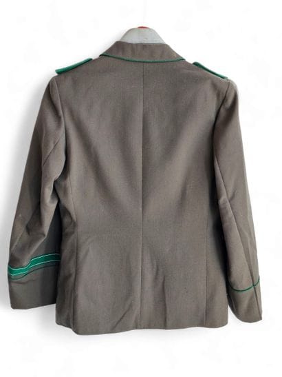 GRENZTRUPPEN DER DDR
Uniform size 48 including...