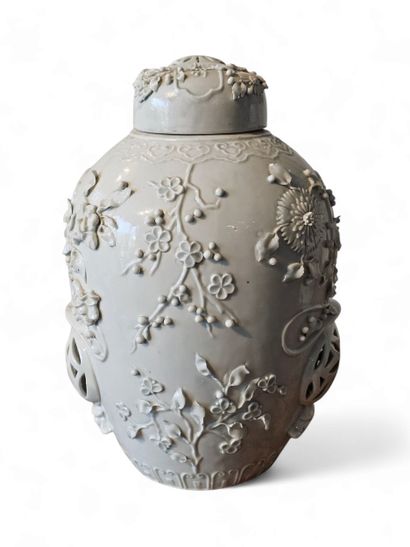 ASIAN WORK | XIXth/XXth century Two covered...