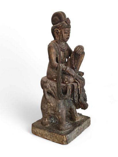 CHINA - 20th century
Carved wooden statue...