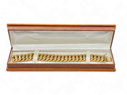 BRACELET in American cut 750° yellow gold...